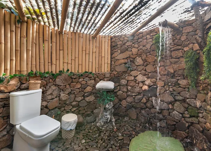 El Magico Refugio De Vegas فاليسكيو